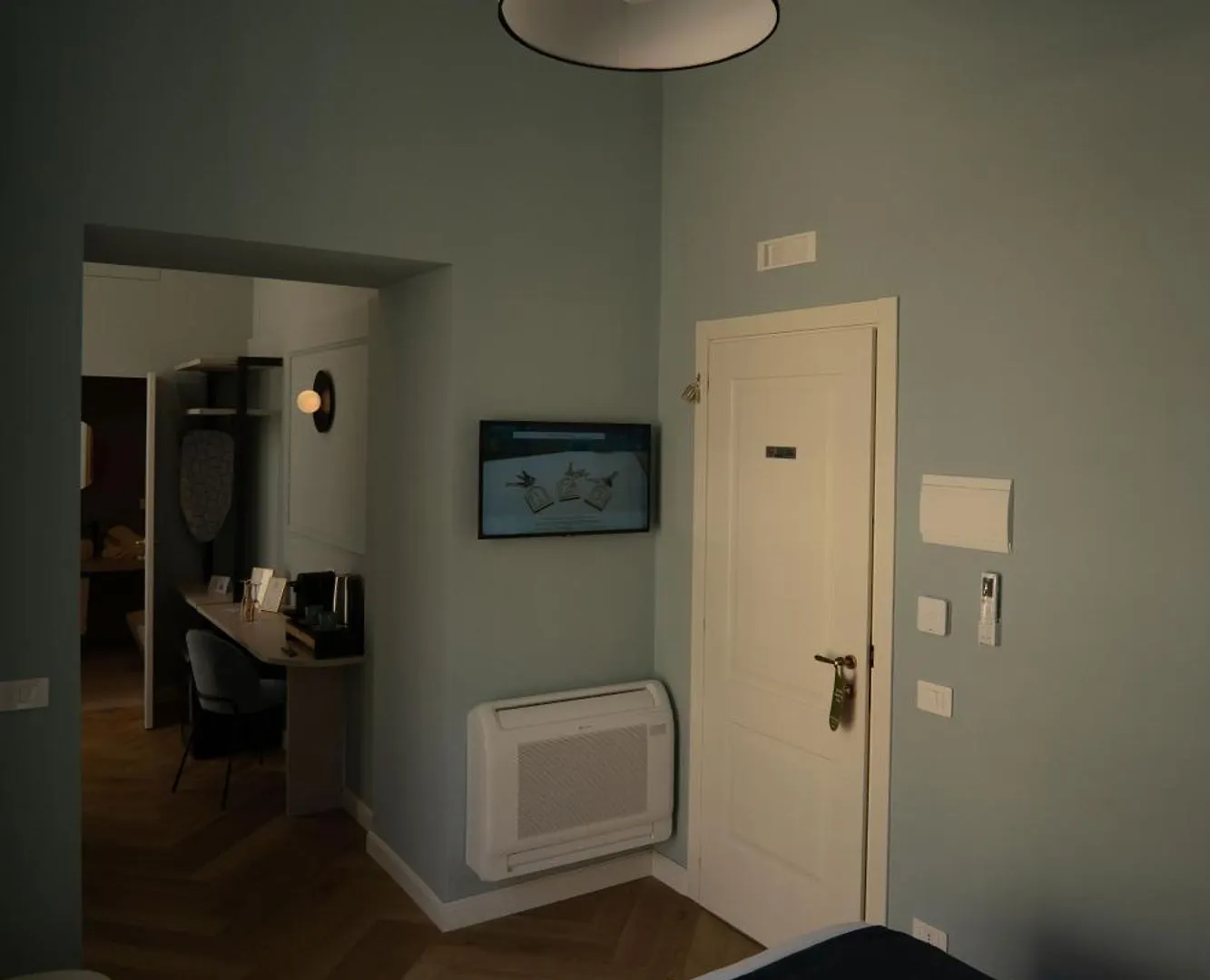 Boutique Luxury Suite Naples
